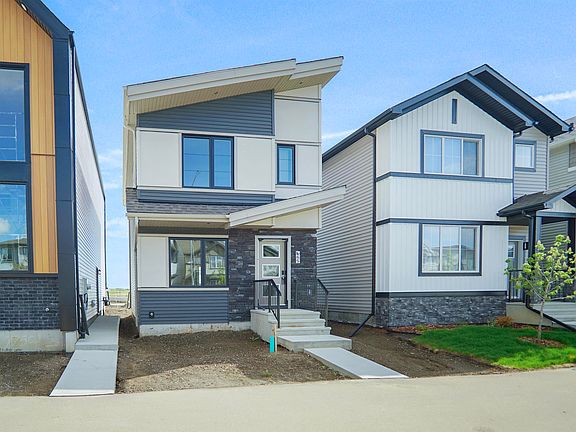 2nd image of 65 Sienna Blvd