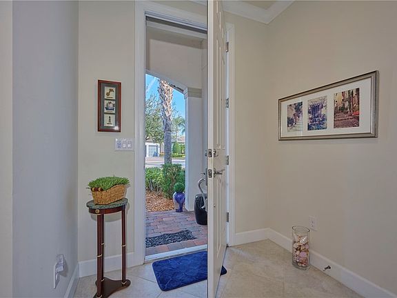 5th image of 5063 Pendelton Sq