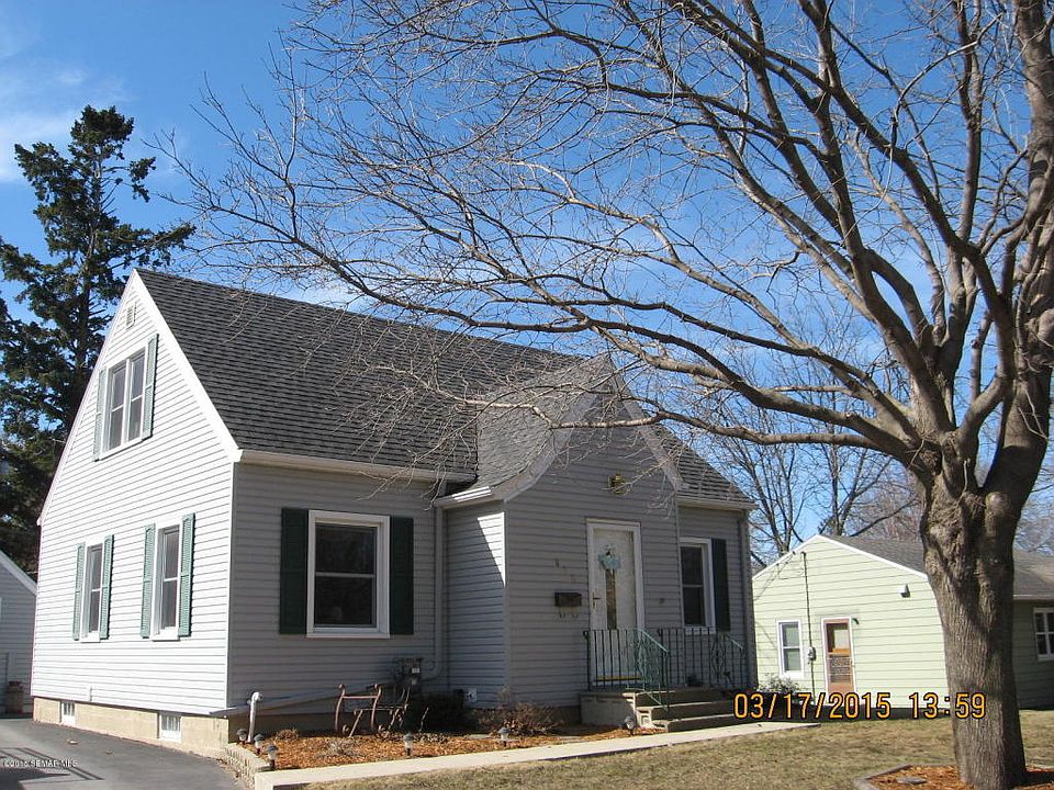 1st image of 616 Truman Ave