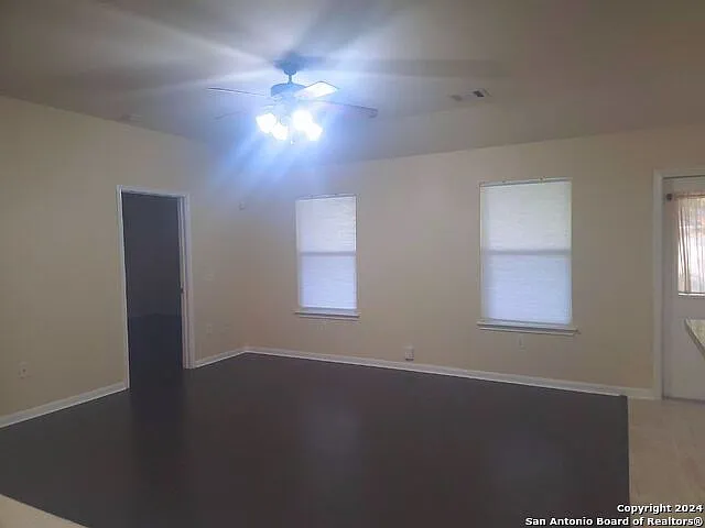 12610 Course View Dr — Photo 6