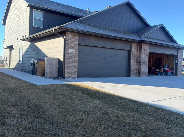 16555-16557 W Lynndale St, Goddard, KS 67052