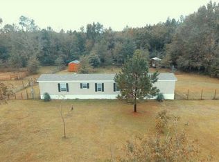 594 Earl Gene Rd, Cantonment, FL 32533