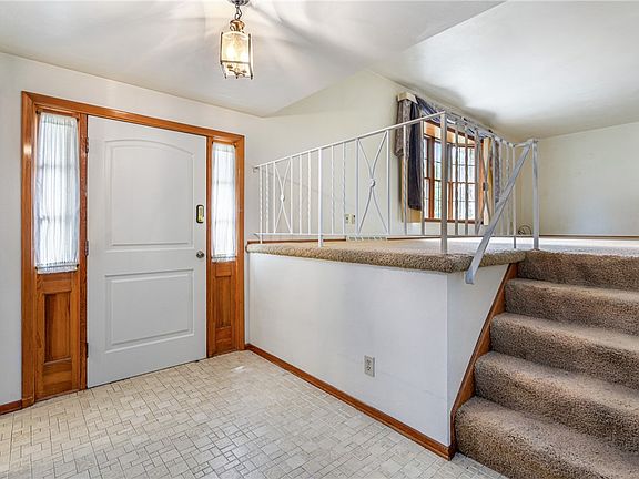 2nd image of 1872 Brandywine Dr