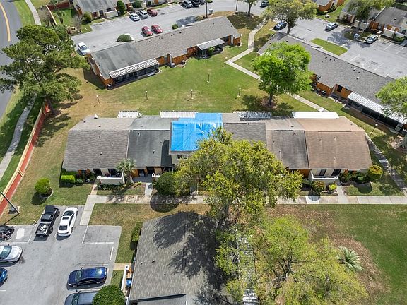 3rd image of 99R Silver Park Cir
