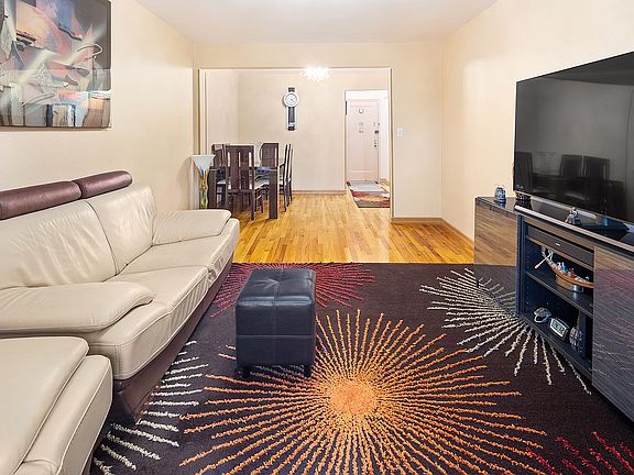 2nd image of 2741 E 28th St APT 6K
