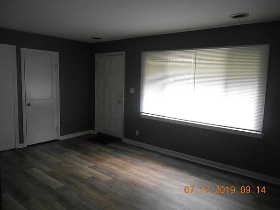 2nd image of 26721 Grandmont St