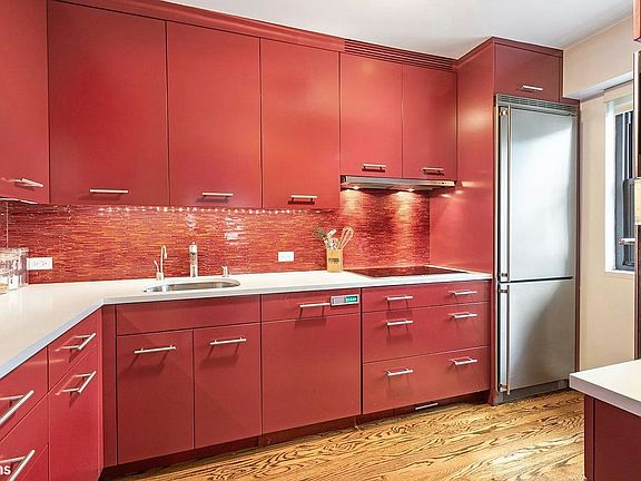 5th image of 120 E 81st St APT 16C