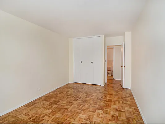 Sold by Robert E. Hill  | media 26