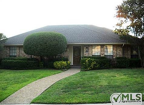 1st image of 2501 Plumdale Dr