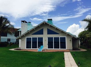 28 SW Riverway Blvd, Palm City, FL 34990