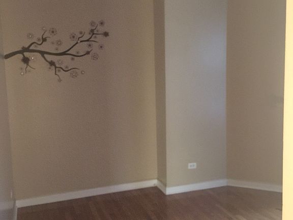 5th image of 4854 S Indiana Avenue # Fl 2nd