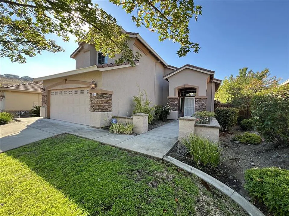 2249 Zittel Dr