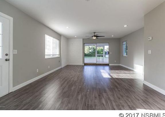 5th image of 133 Arroyo Pkwy