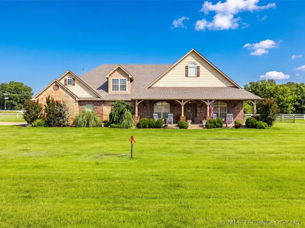 4061 E 496 Rd, Pryor, OK 74361