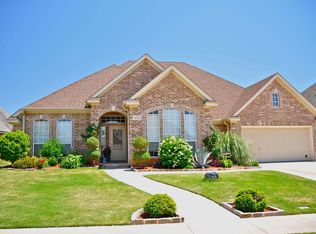 4925 Silver Crest Dr, Wichita Falls, TX 76310