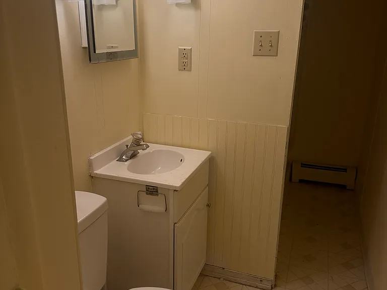 54 Middle Spring Ave #3 — Photo 6