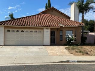 1305 Kiso Gln, Escondido, CA 92025