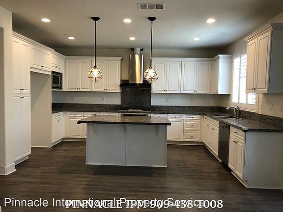 2nd image of 11612 Solaire Way