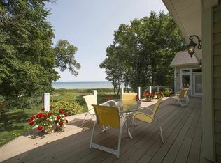 09872 Mercer Rd, Charlevoix, MI 49720