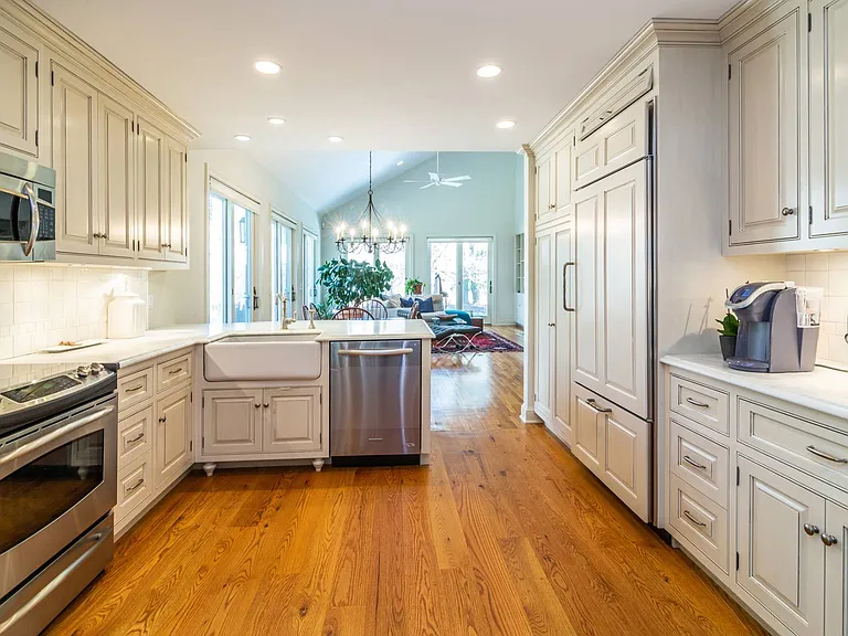 43 Huckleberry Ln — Photo 8