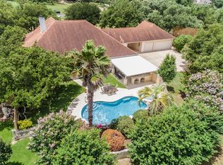 975 W Bartlett Dr, Buda, TX 78610