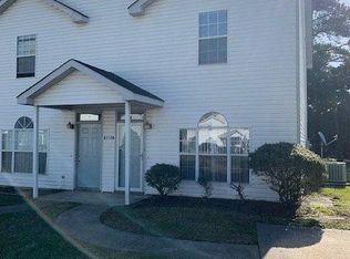 218 Cape Point Ln #B, Greenville, NC 27858