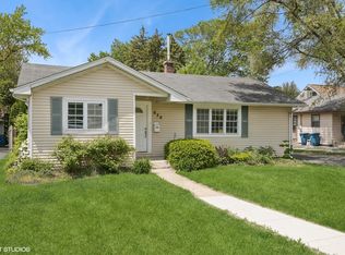 656 S York St, Elmhurst, IL