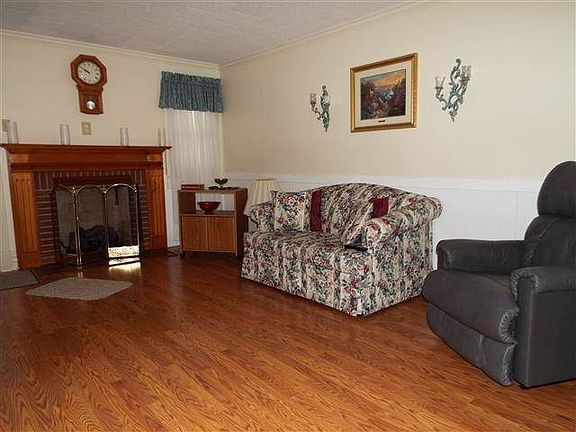 3rd image of 10567 W State Road 165