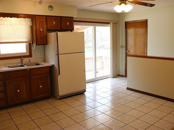 4th image of 1303 N 11th St