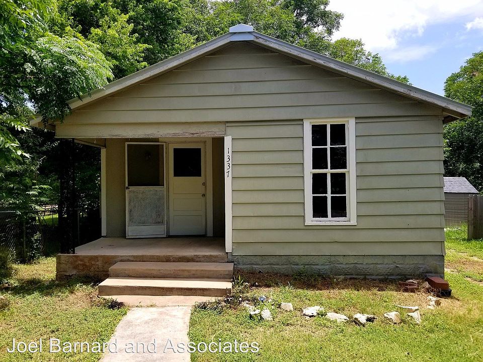1st image of 1337 Belvin St