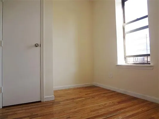 Rented by I & I New York | media 12