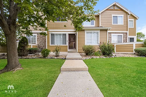 805 Summer Hawk Dr Photo 1