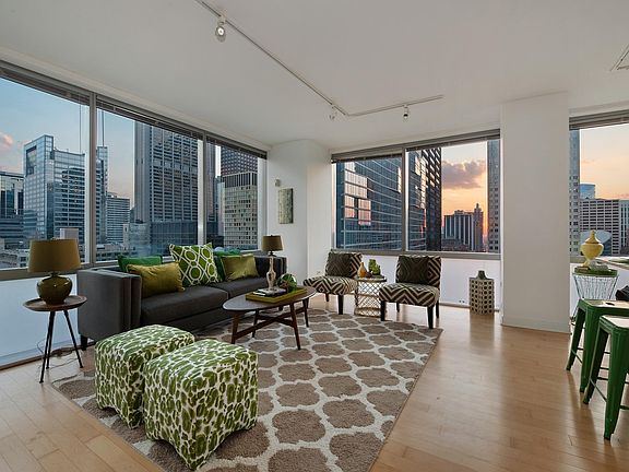2nd image of 8 E Randolph St Unit 2508
