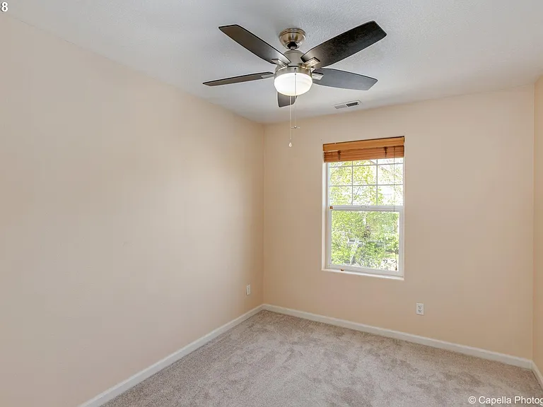 10354 NE Okanogan St — Photo 21