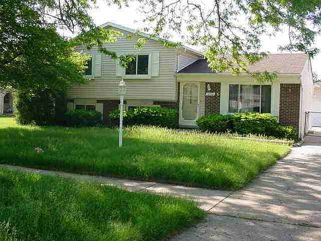 1st image of 14936 Westpoint Dr