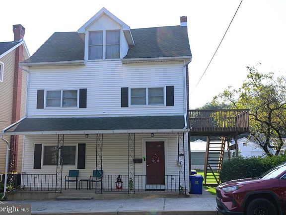 2nd image of 127 Werner St