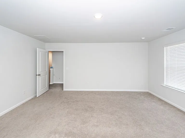 214 Wild Strawberry Ln — Photo 24