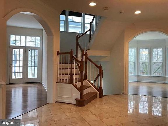 4th image of 15547 Kelley Farm Ct