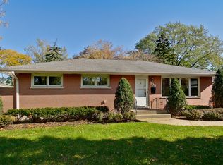 605 Harlem Ave, Glenview, IL 60025