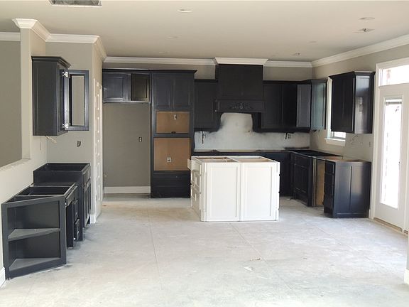 2nd image of 2305 NW Small Oaks St