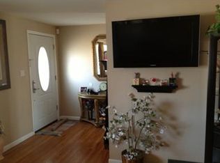 6870 W Ellsworth Ave, Lakewood, CO 80226