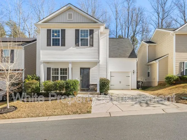 7621 Mockernut Dr, Charlotte, NC 28215