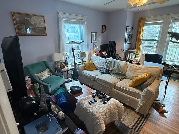3rd image of 60 Walden St APT 3