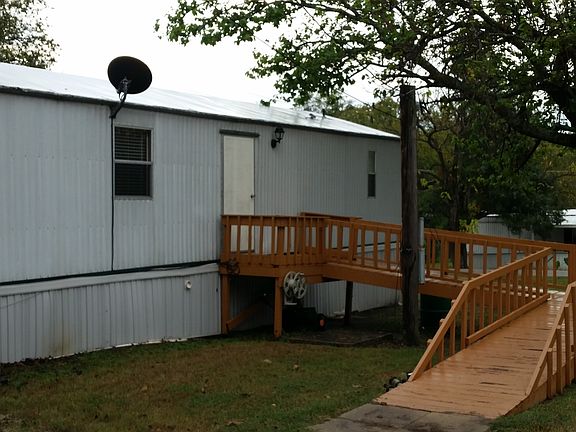 Rear Entrance with Ramp