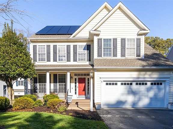 3rd image of 11812 Amberwood Ln