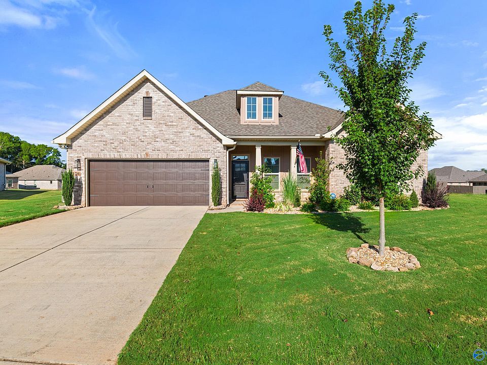 1st image of 170 Rita Ann Way