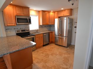 468 Edgewood Dr #468, Hatfield, PA 19440