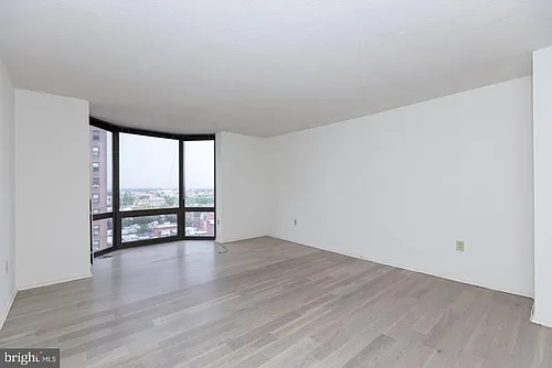 2020 Walnut St Photo 1