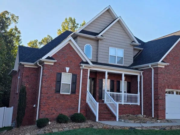 3046 Cameron Village Ct, Winston Salem, NC 27103