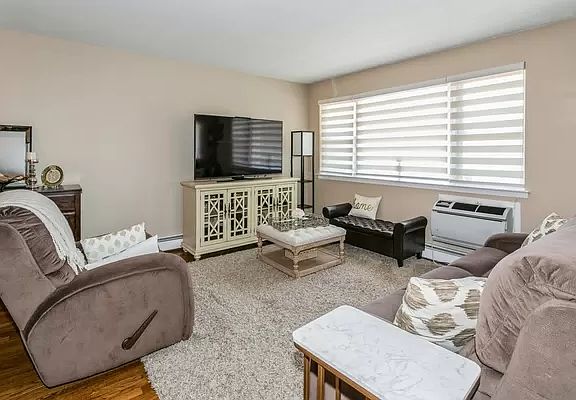 3rd image of 8804 Fort Hamilton Pkwy #2
